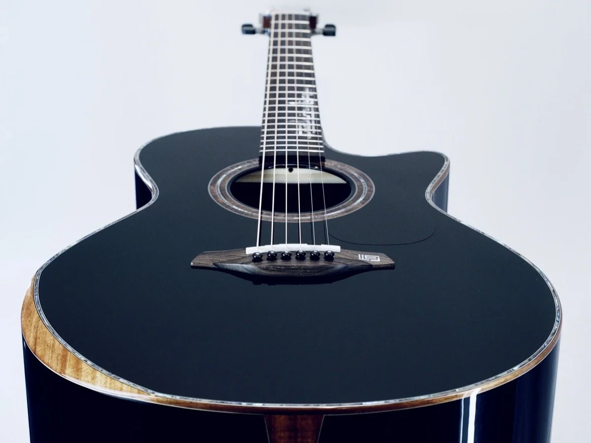 149 ファン垂涎のギター（Furch / UK Signature Model FG01